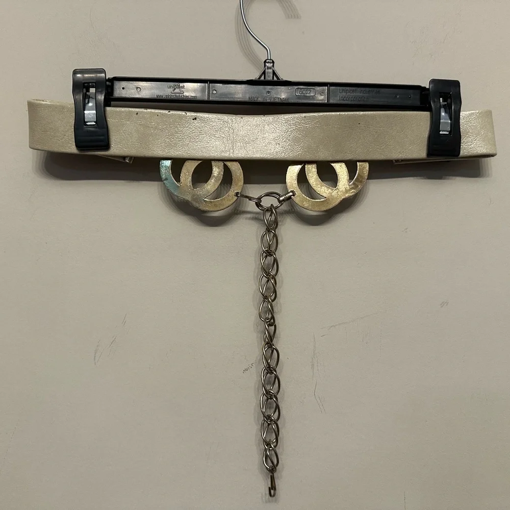 Vintage 80’s Gold Chain Accent Belt Size M/L
